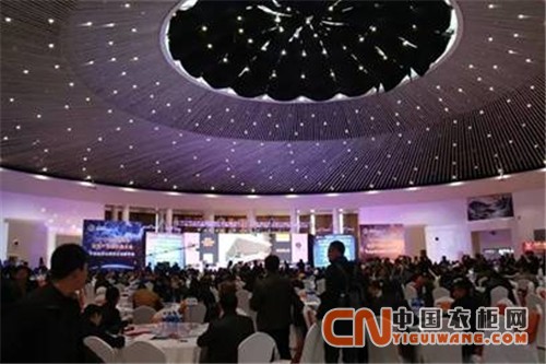 卡诺亚总经理赖永精应邀出席中国定制家居行业盛会