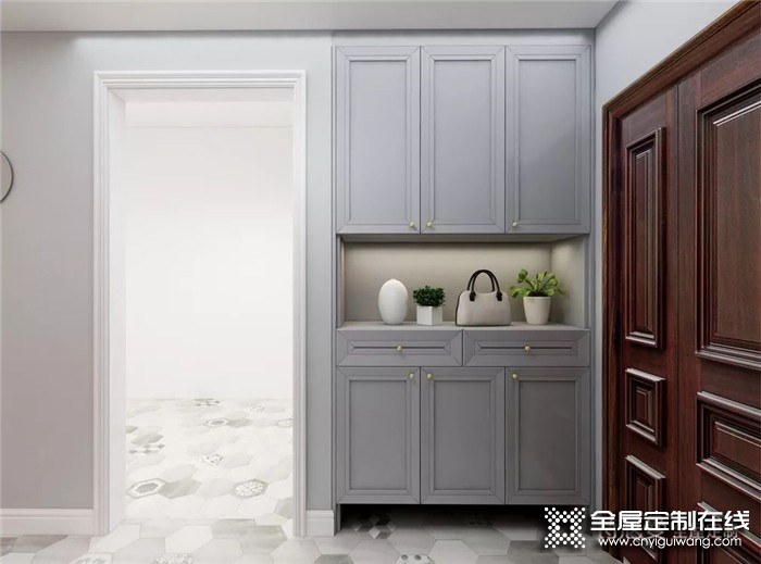 诗尼曼的玄关柜设计，不浪费一点空间，美貌与实用并存~